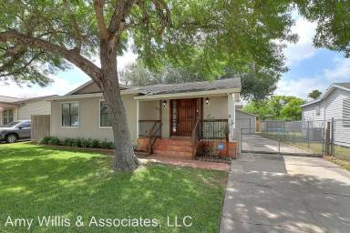 Main picture of 4913 Waltham Dr