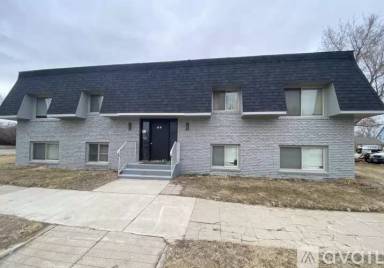 Main picture of 522 5th St W