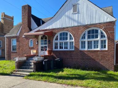Main picture of 308 S Kentucky Ave