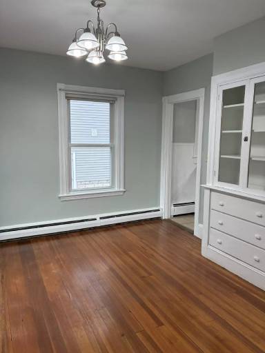 Main picture of 63 Deane St