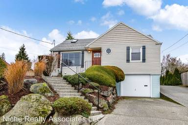 Main picture of 4016 53rd Ave SW