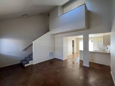 Main picture of 5022-3 College Avenue