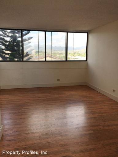 Main picture of Centre Court Condominium