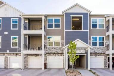 Main picture of 419 N 360 W
