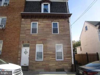 Main picture of 4465 Leiper St