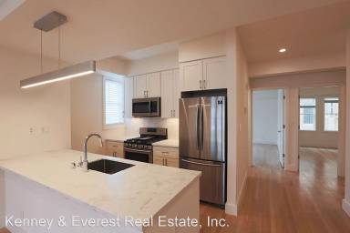 Main picture of 1740 Broadway