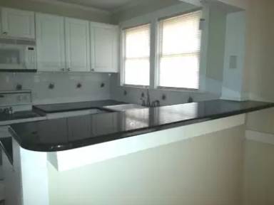 Main picture of 420 Craven St
