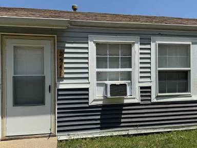 Main picture of 2537 N Park Pl