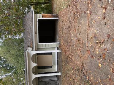 Main picture of 574 Burdette Ave
