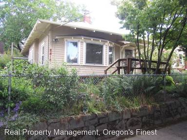 Main picture of 2618 SE 41st Ave