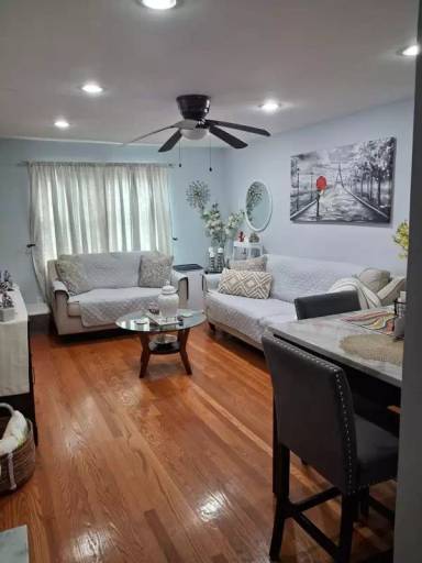 Main picture of 3 Hermann St