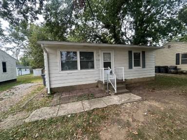 Main picture of 2119 S Lombard Ave