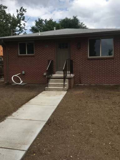 Main picture of 1250 S Logan St