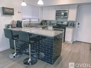 Main picture of 5815 Duneville Ct