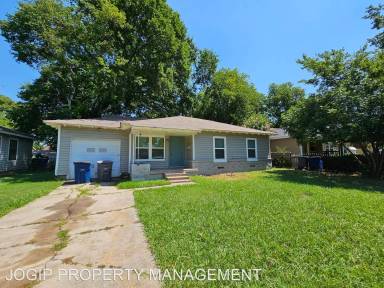 Main picture of 7319 Charles Ct
