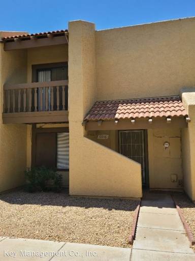Main picture of 5816 W Gelding Dr