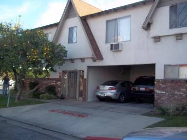 Main picture of 5929 Laurel Canyon Blvd