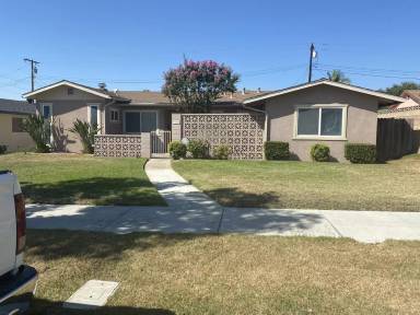 Main picture of 375 S San Antonio Ave