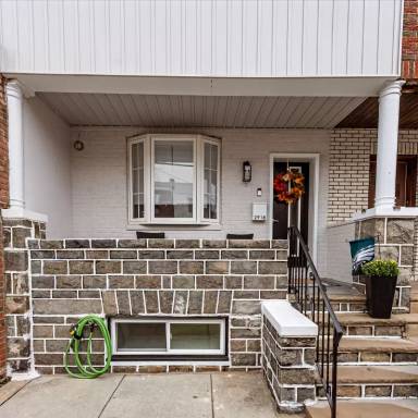 Main picture of 2918 S 16th St