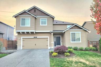 Main picture of 8036 81st Dr NE