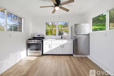 Main picture of 318 Mc Clure St