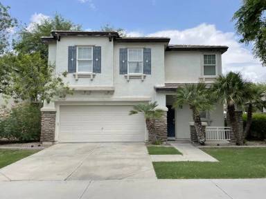 Main picture of 17150 W Rimrock St