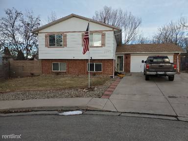 Main picture of 2264 Darla Ct
