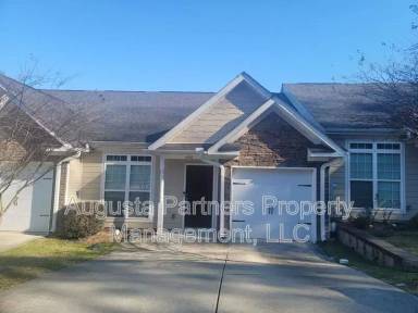Main picture of 640 Vista Dr