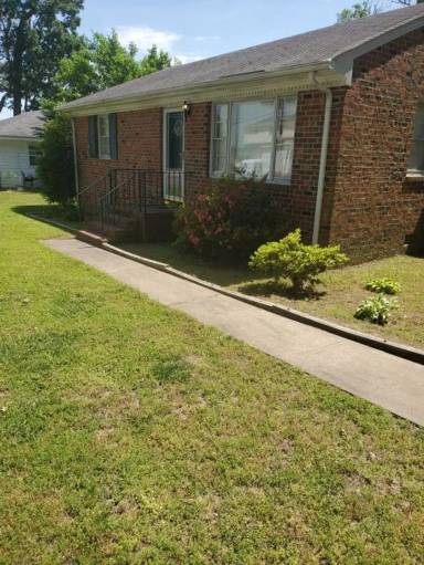 Main picture of 7277 Jackson Ave