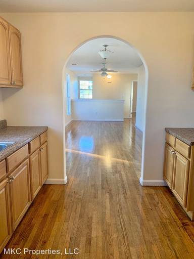 Main picture of 533 S Rocheblave St