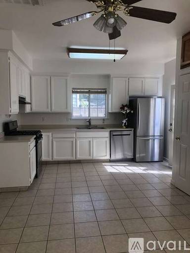 Main picture of 94 S Benicia Ct
