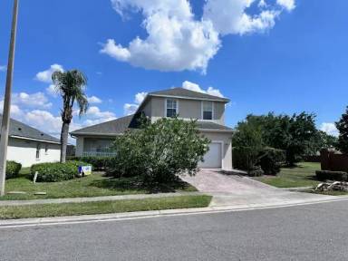 Main picture of 2700 Prestwick Ln