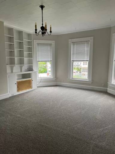 Main picture of 106 W 14th St