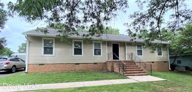 Main picture of 7825 Pawtuckett Rd