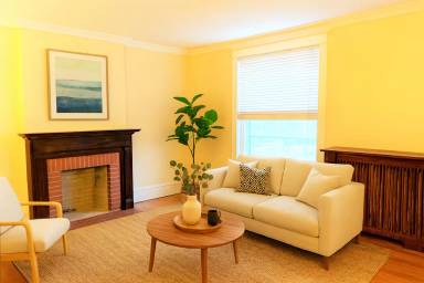 Main picture of 4410 Laclede Ave