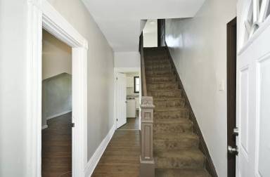 Main picture of 506 Franklin St