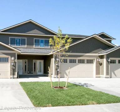 Main picture of 691 Rosa Way