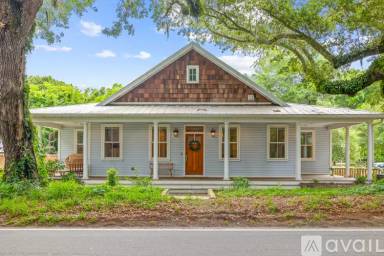 Main picture of 1142 Camp Rd