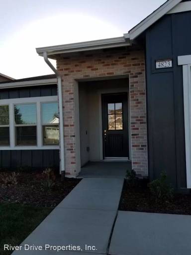 Main picture of 4823 Kinross Ct