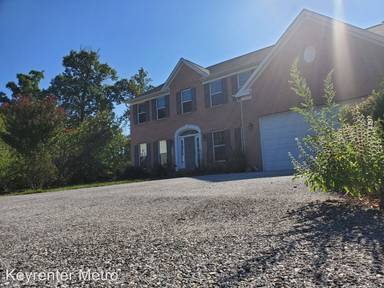 Main picture of 8603 Woodfield Ct