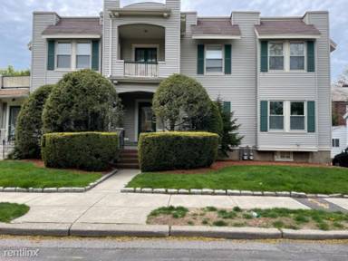 Main picture of 40 Rossmere St