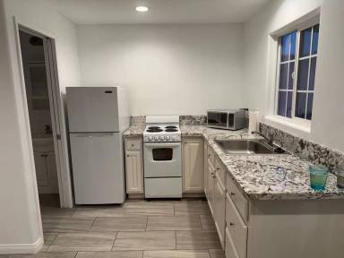 Main picture of 1857 El Cajon Ln