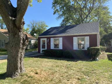 Main picture of 5020 N Ogden Ave