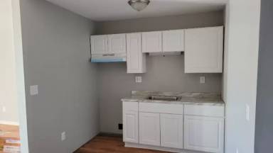 Main picture of 99 Chris Dr