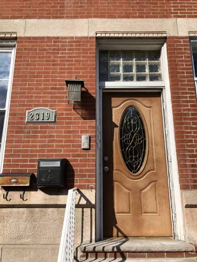 Main picture of 2319 Christian Street - 2