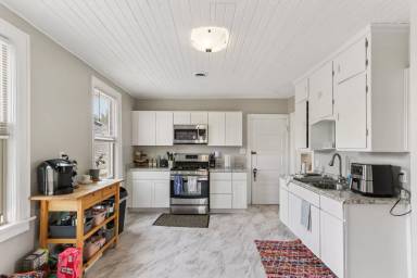 Main picture of 1817 N Humboldt