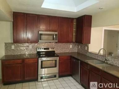 Main picture of 4324 Buckeye St