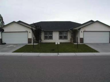 Main picture of 523 Alturas St