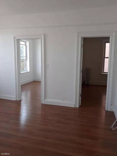 Main picture of 412 Kings Hwy