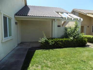 Main picture of 351 Acacia St